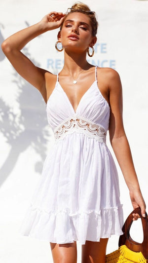 Elegant V-Neck Spaghetti Strap Backless Floral Lace Mini Dress