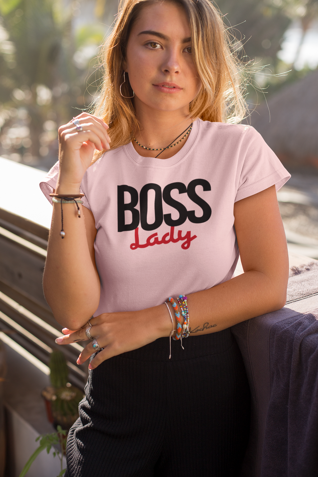 Boss Lady  Elegant T-shirt - Royal Crown