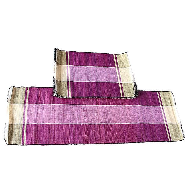 African Raffia Leaves set of  6 Place mats  and 1 Table Runner